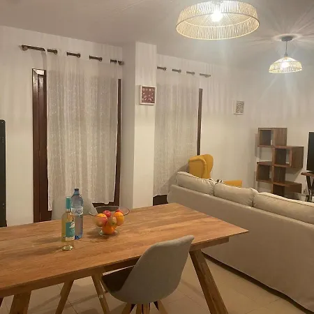 Tranquilo En La De Lanzarote Teguise (Lanzarote)